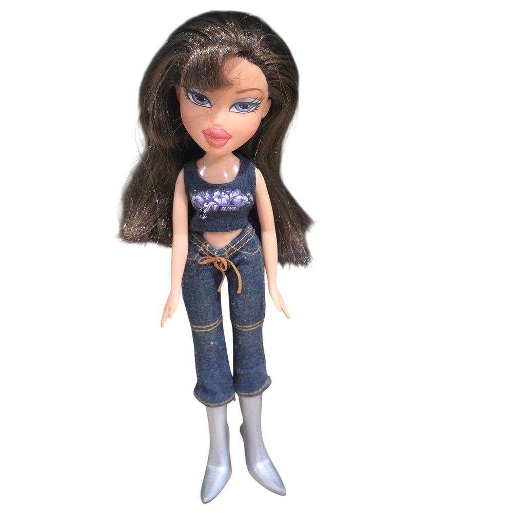 MGA Bratz Sun-Kissed Summer‎ Yasmin Doll Y2K Floral Top Denim Silver Boots 2004